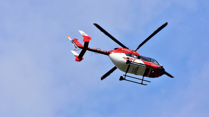 Desaparece helicóptero en litoral de Brasil